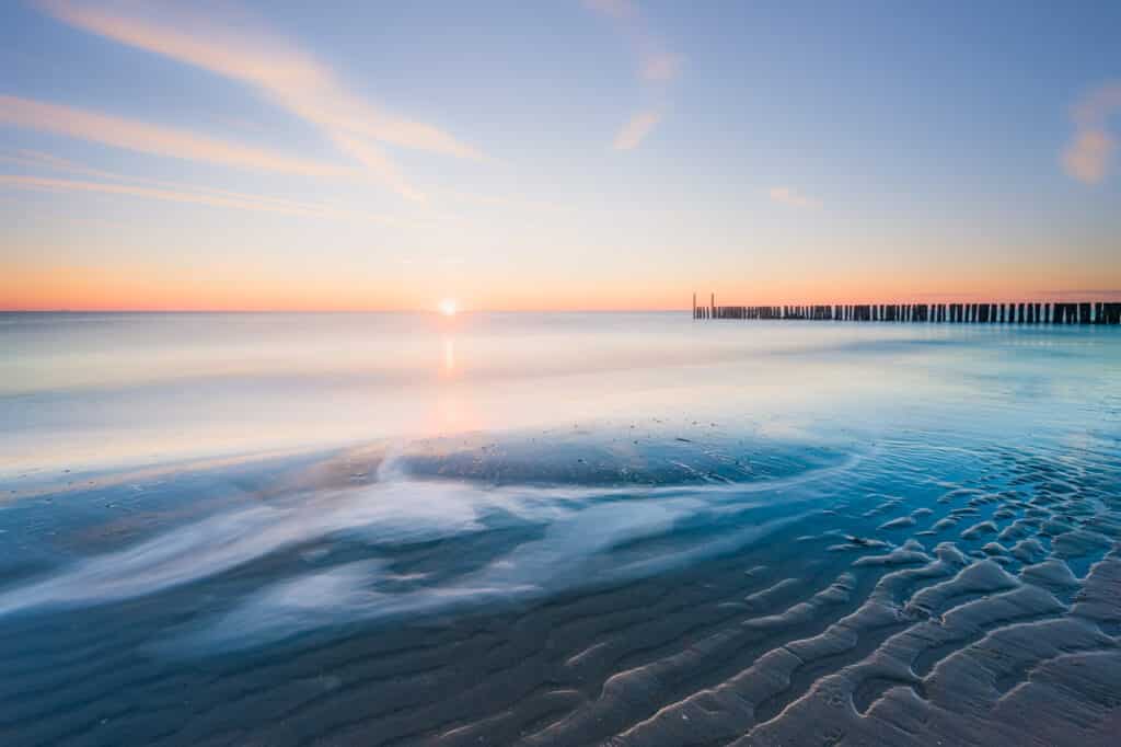 Filters: wat doen ze echt – en wanneer gebruik je ze (niet)? 1 Palenrij in Westkapelle.